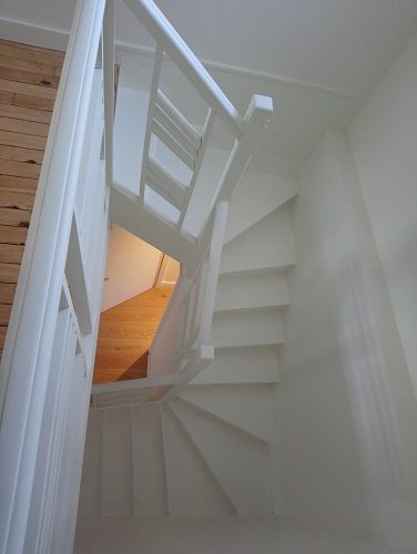 PEINTURE ESCALIER