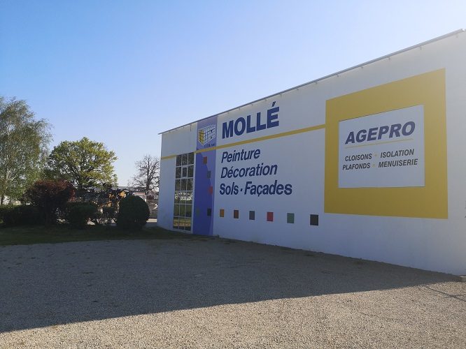 FAÇADE DE L'ENTREPRISE